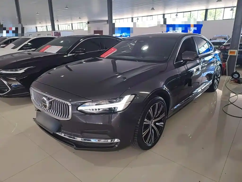 Volvo S90 — миниатюра 2