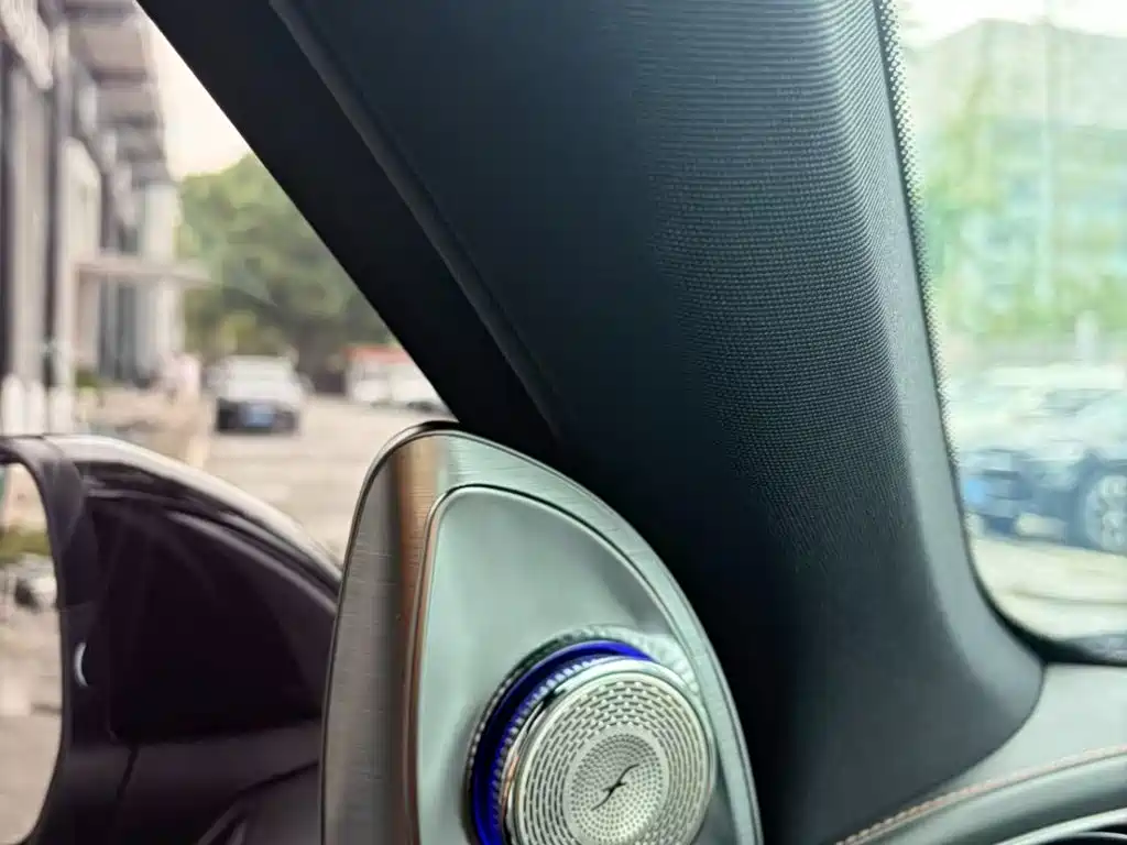 Mercedes-Benz GLC — миниатюра 18