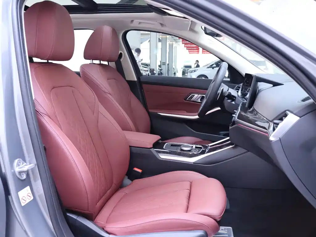 BMW 3 Series — миниатюра 21