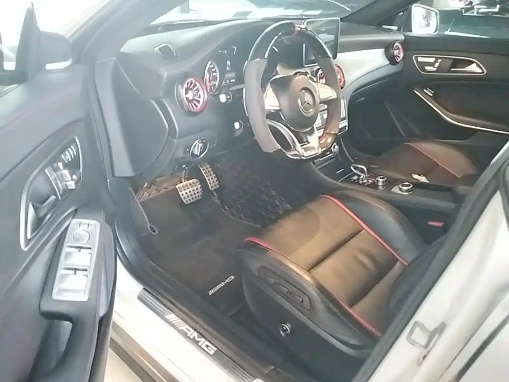 Mercedes-Benz CLA AMG — миниатюра 16