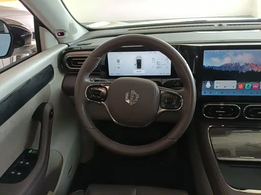 Leapmotor Leapmotor C11 — миниатюра 11