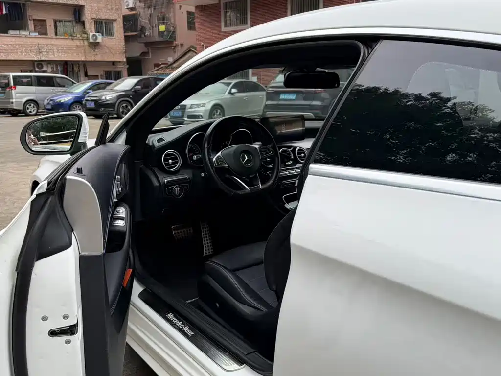 Mercedes-Benz C-Class (Import) — миниатюра 11