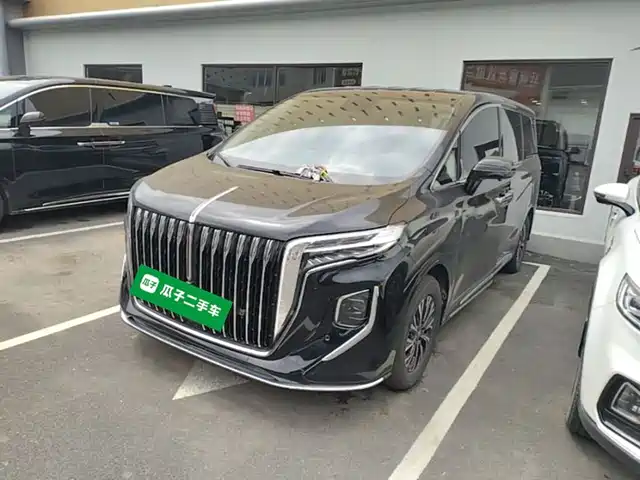 2025 Hongqi HQ9