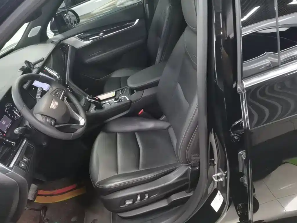 Cadillac XT6 — миниатюра 15
