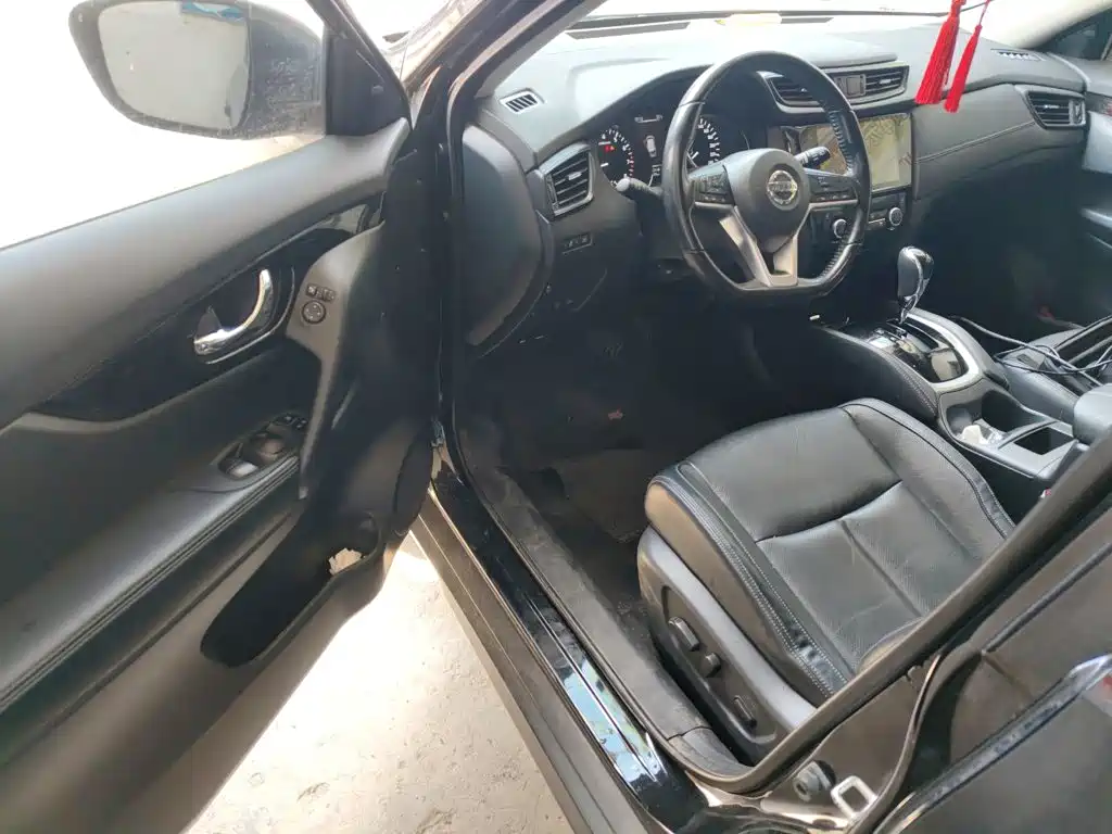 Nissan X-Trail — миниатюра 14