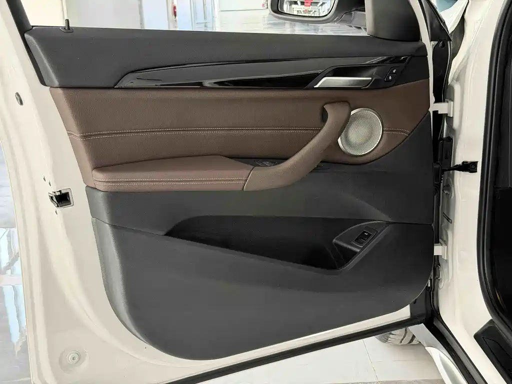 BMW X1 2022 sDrive20Li Fashion