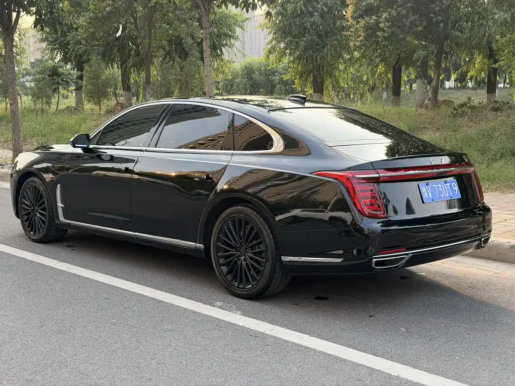 Hongqi H9 2020 2.0T