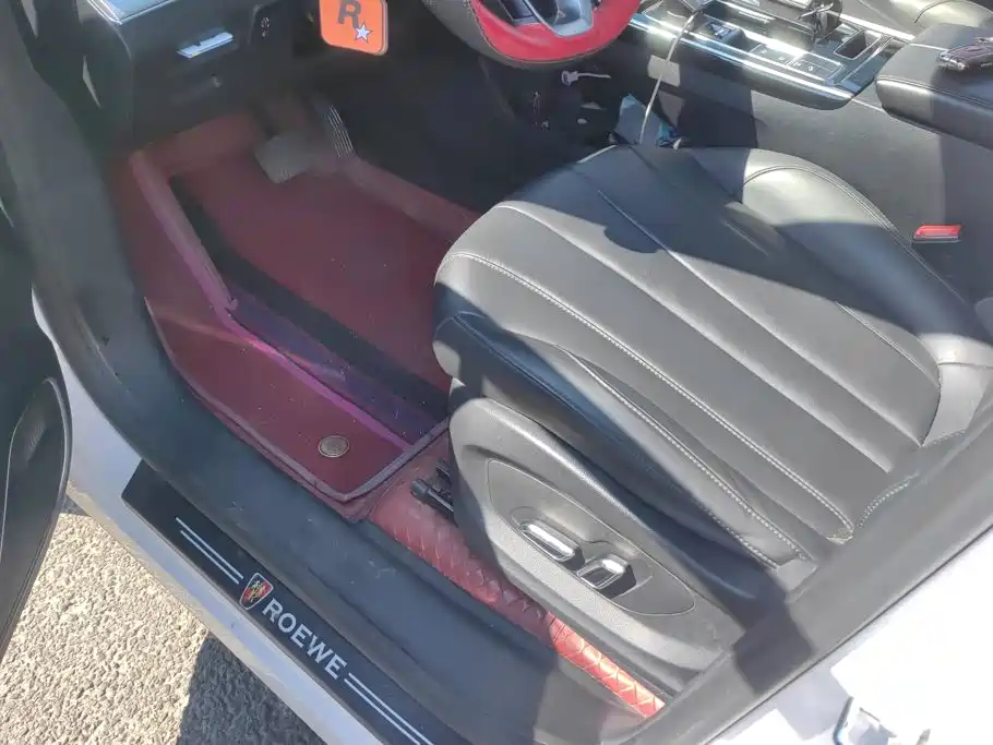 Roewe RX5 MAX — миниатюра 9