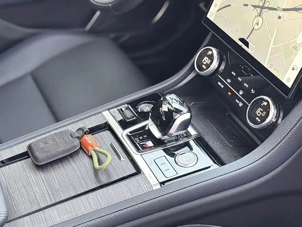 Jaguar XFL 2023 XFL 2.0T P200 Elite Luxury