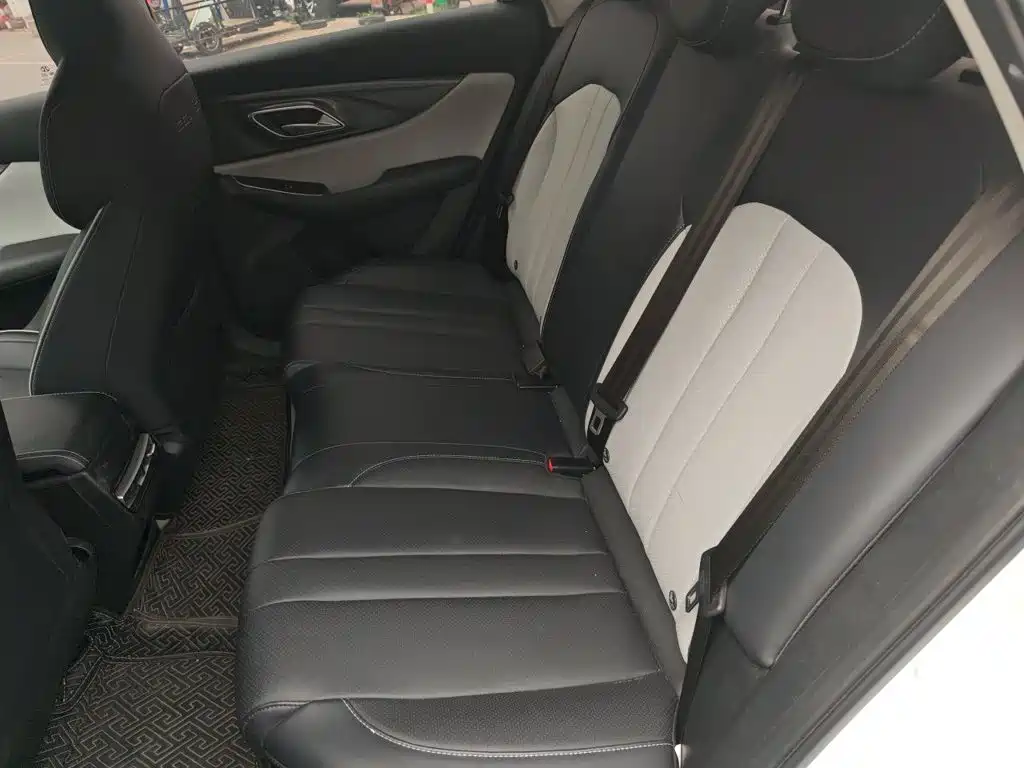BAIC EU5 Plus — миниатюра 13