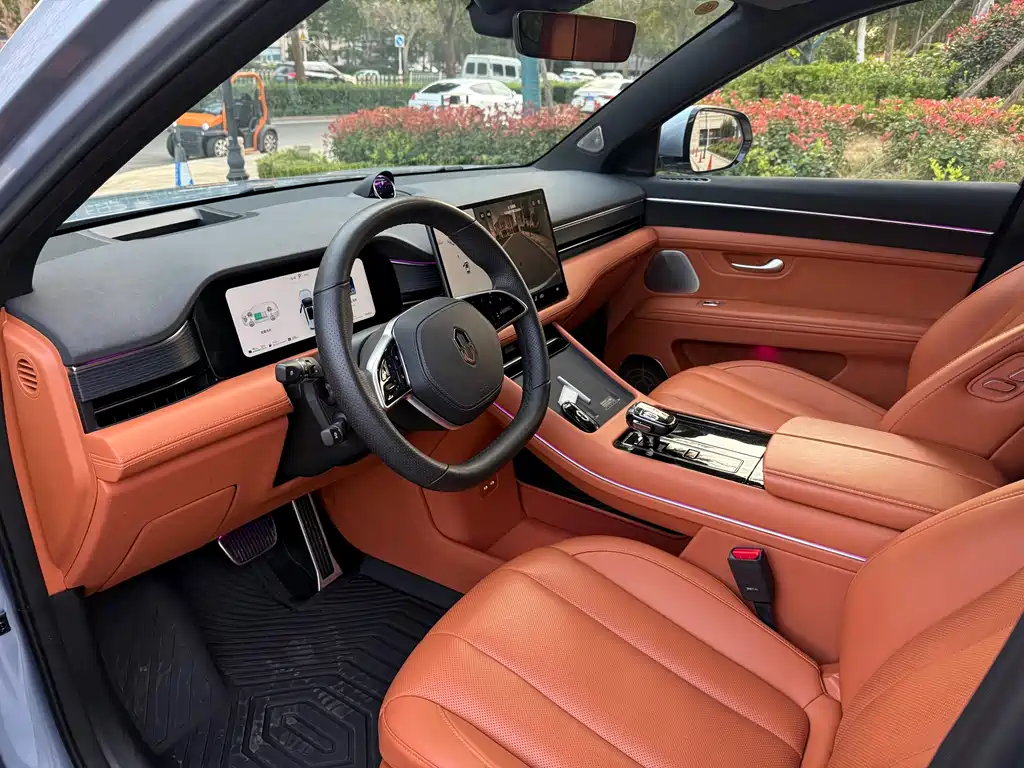 HONGMENG ZHIXING ASK THE WORLD M7