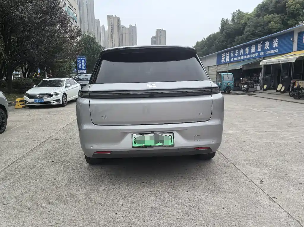 Li Auto Li L8 — миниатюра 5