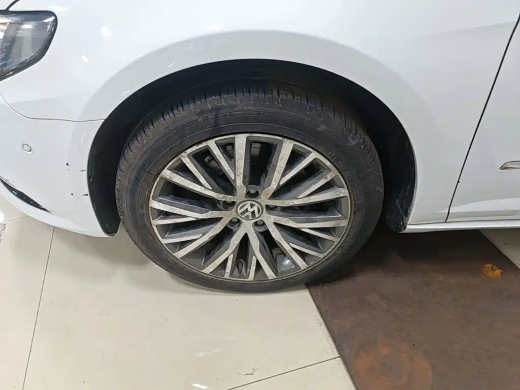 Volkswagen CC — миниатюра 23