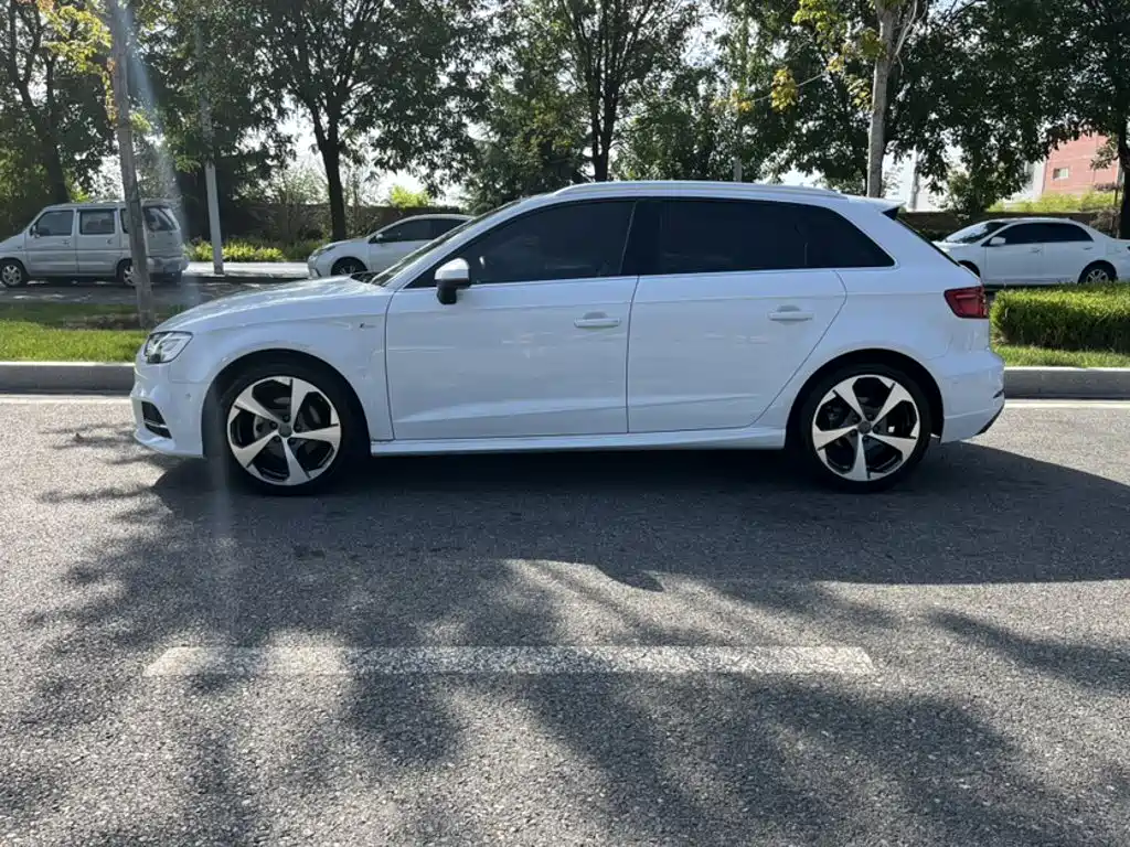 Audi A3 — миниатюра 10