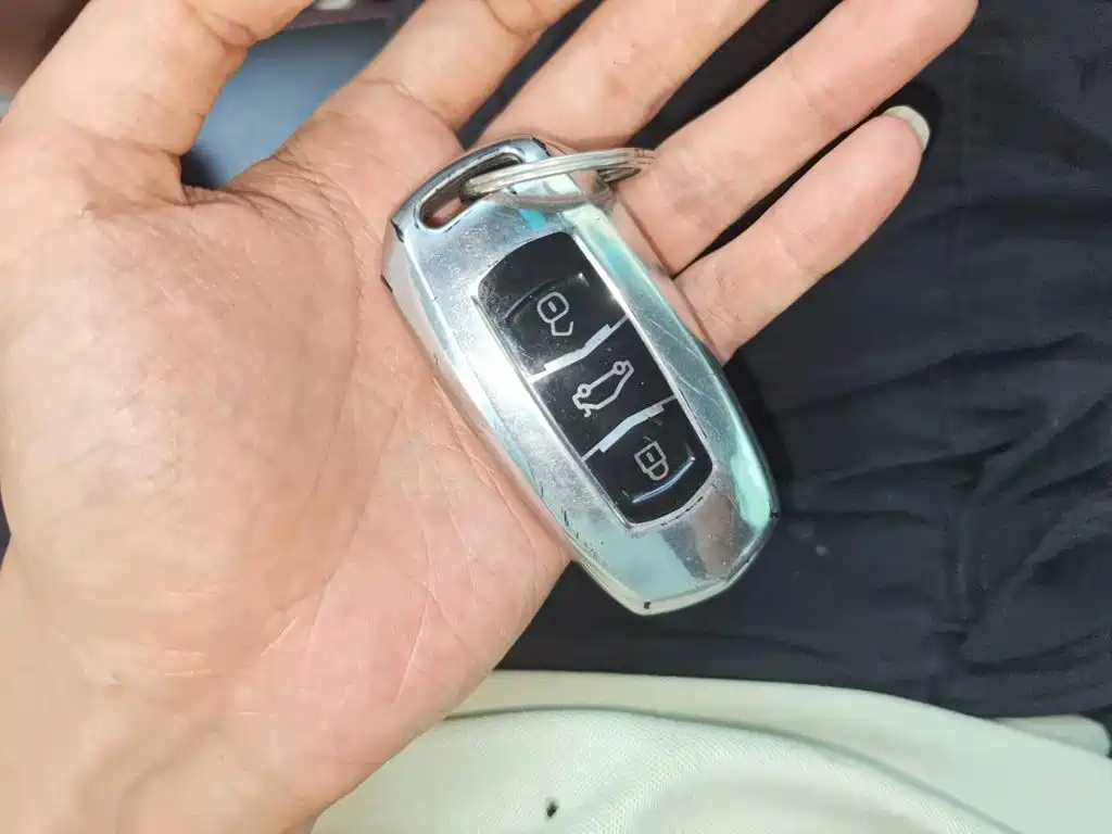 Geely Emgrand — миниатюра 9