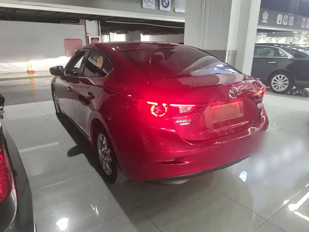 Mazda 3 Axela — миниатюра 5