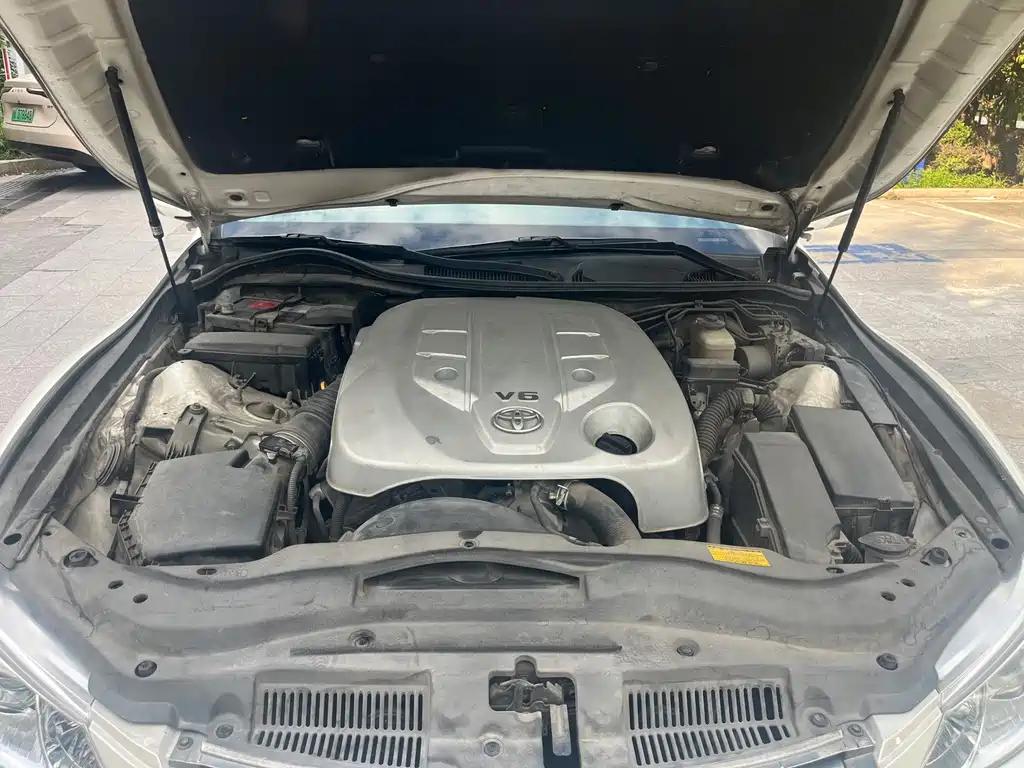 Toyota Reiz — миниатюра 15