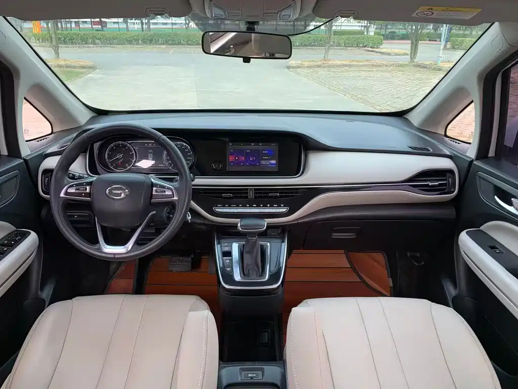 GAC Motor Trumpchi M6 — миниатюра 5