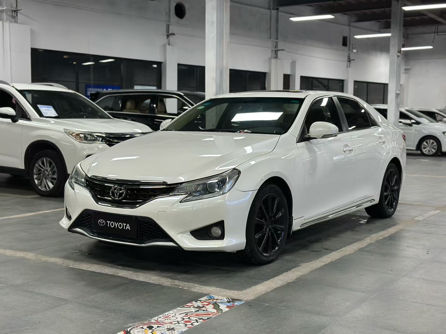 Toyota Reiz 2013 2.5V