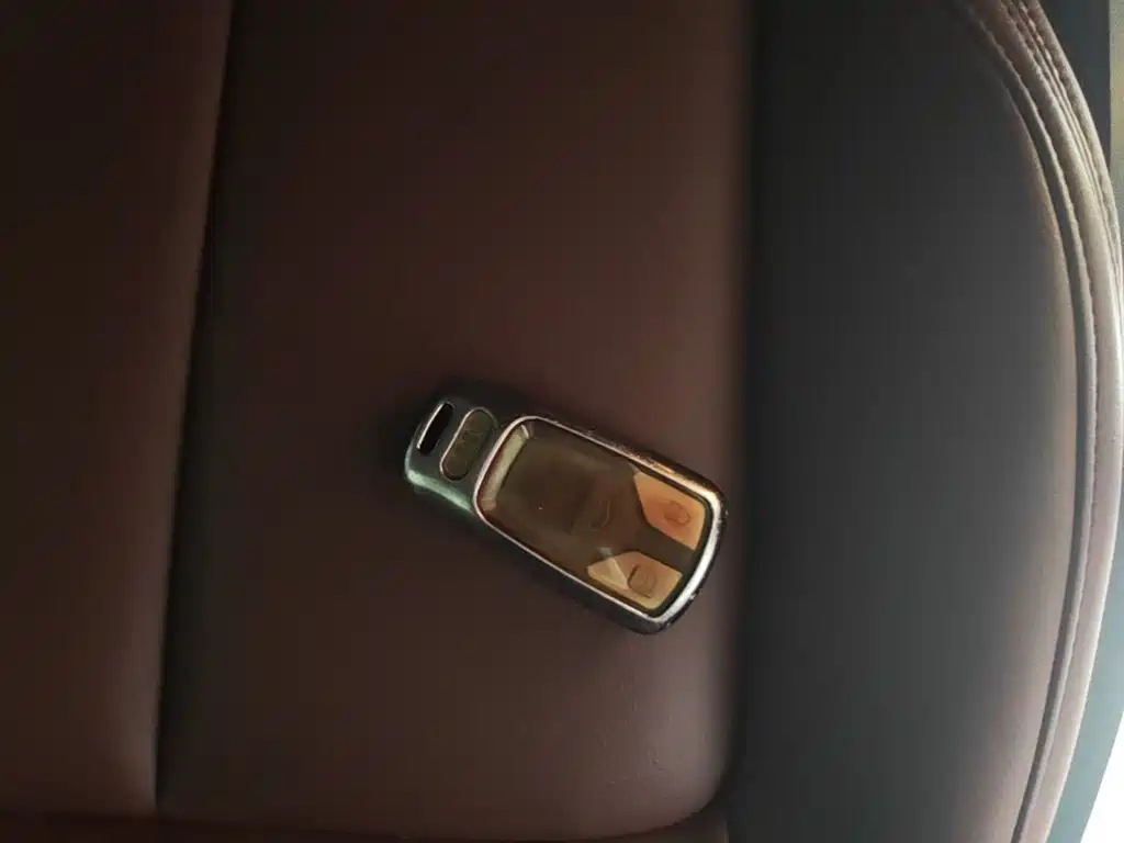 Audi Q5L — миниатюра 9