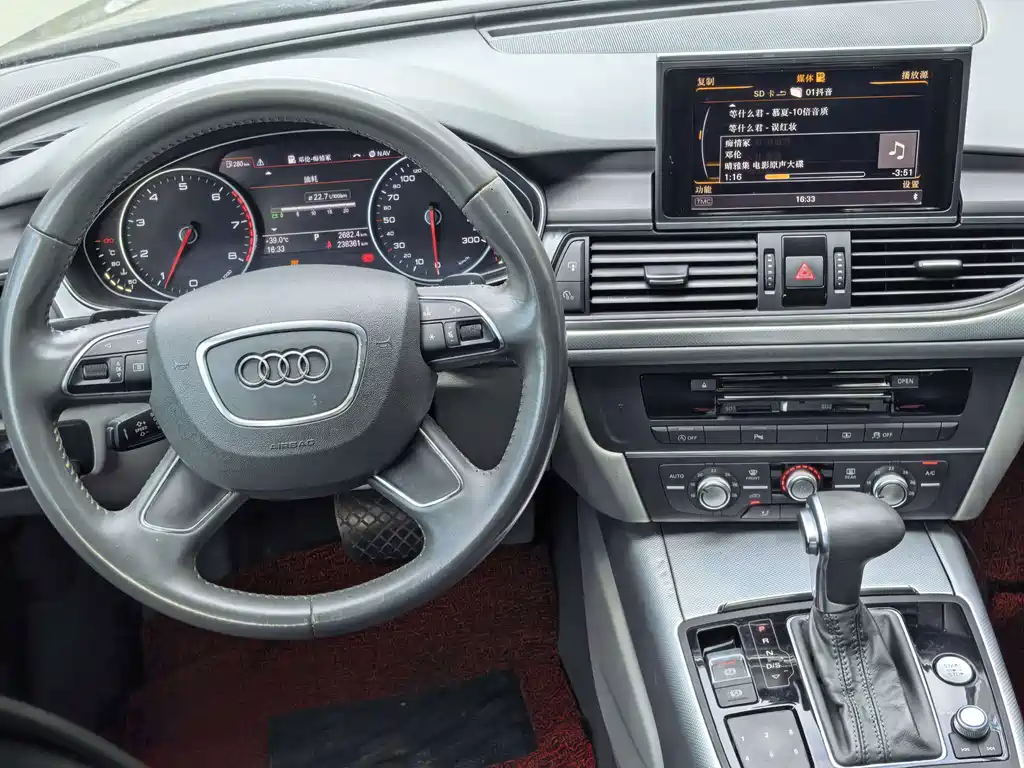 Audi A6L — миниатюра 7