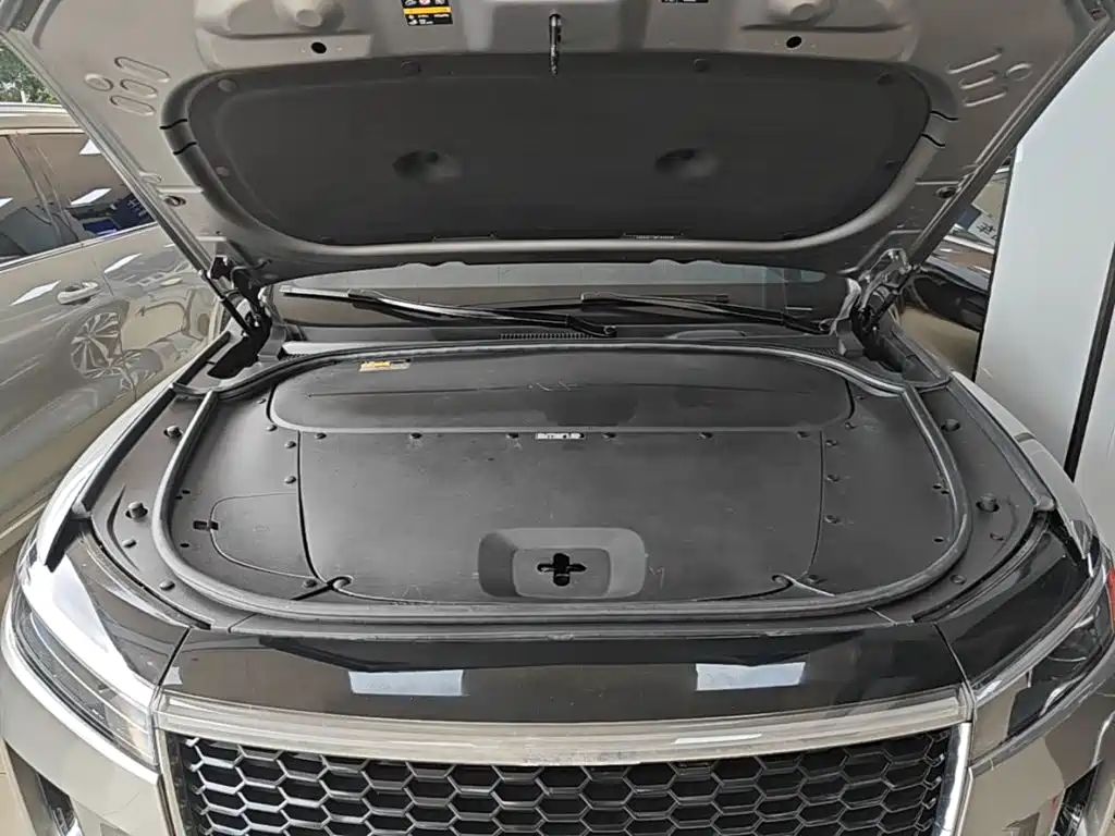 Li Auto Li ONE — миниатюра 20