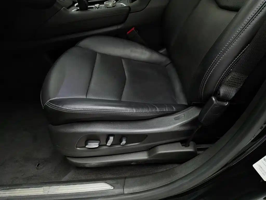 Cadillac XT5 — миниатюра 20