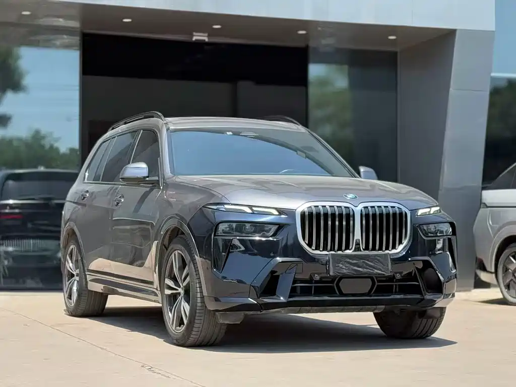 BMW X7 2023 xDrive40i Premium M Sport