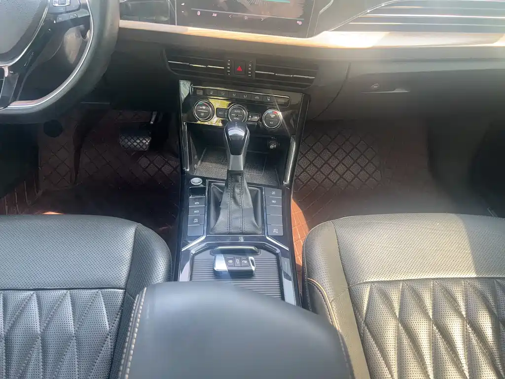Volkswagen Passat — миниатюра 9