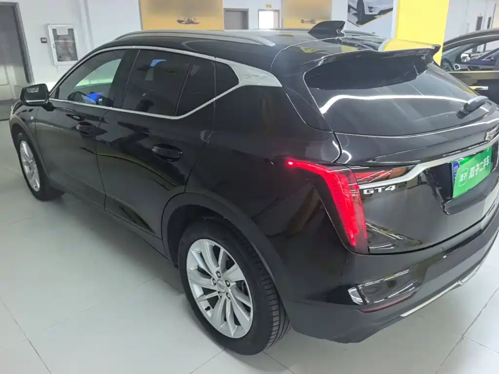 Cadillac GT4 2023 25T