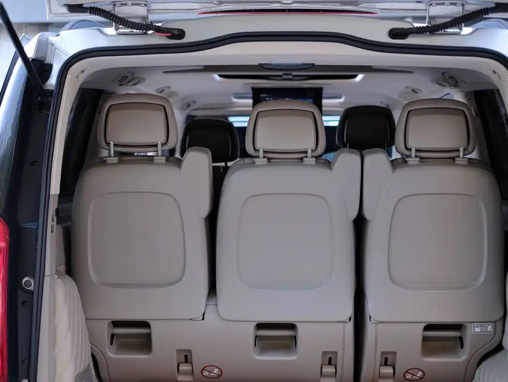 Mercedes-Benz Viano — миниатюра 37