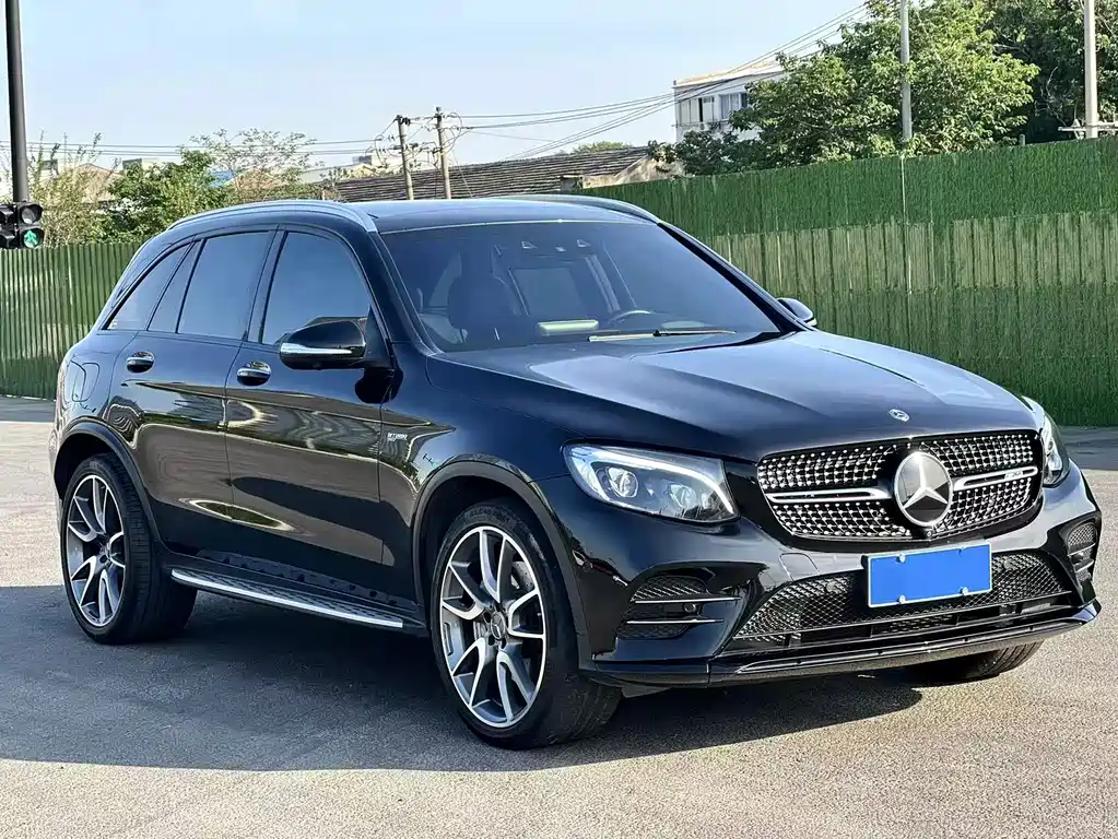 Mercedes-Benz GLC AMG — миниатюра 3