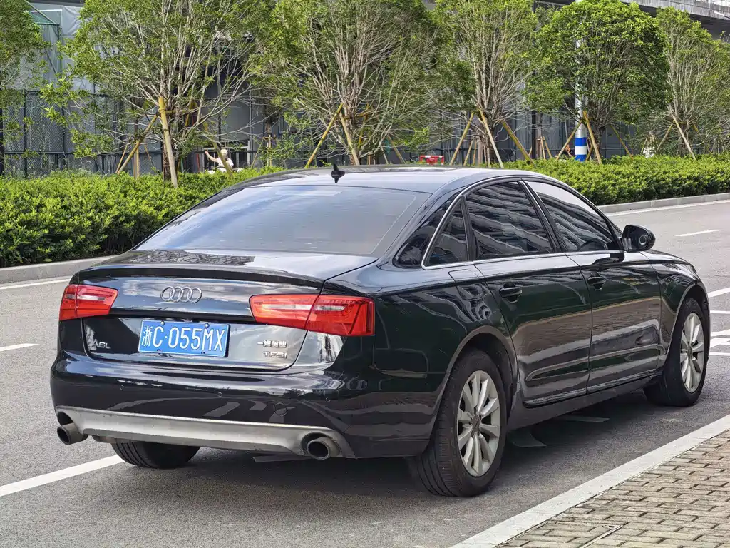 Audi A6L — миниатюра 9
