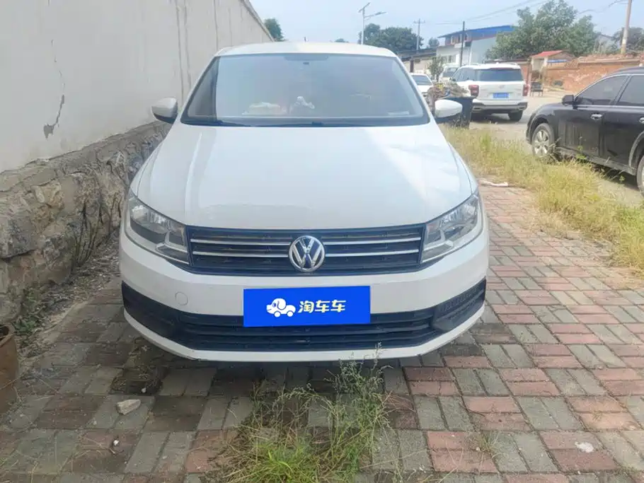 Volkswagen Santana — миниатюра 2