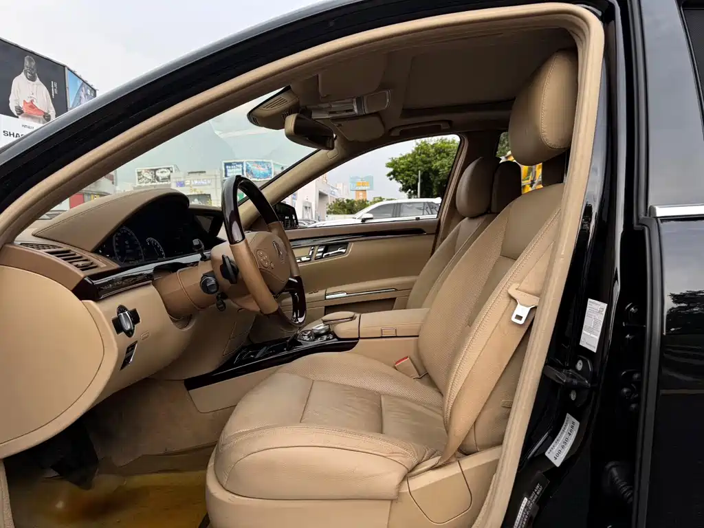 Mercedes-Benz S-Class — миниатюра 8