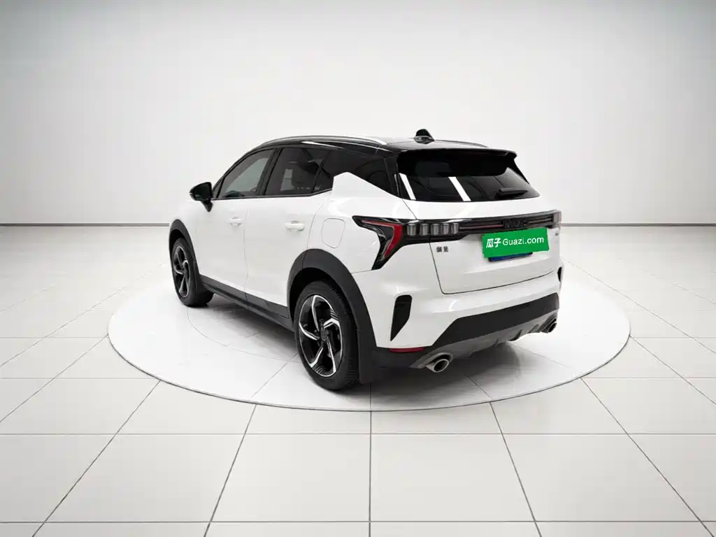 Lynk & Co 06 — миниатюра 4