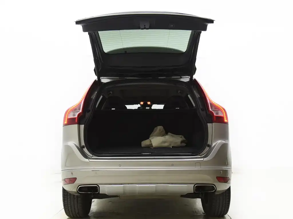 Volvo XC60 — миниатюра 15