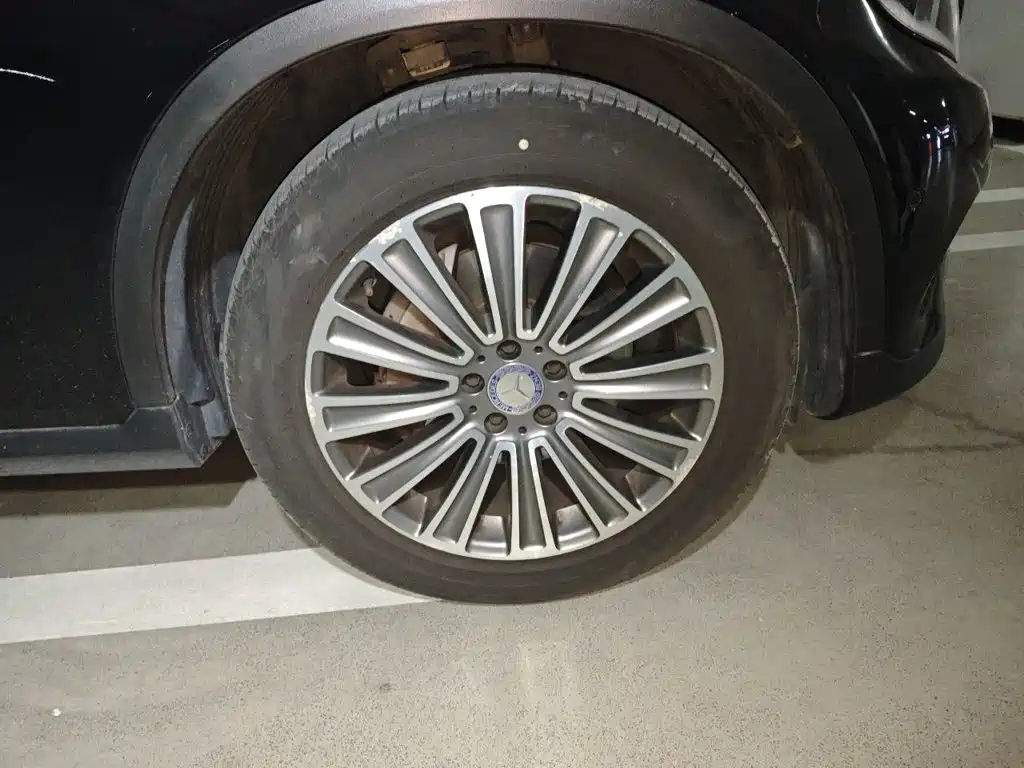 Mercedes-Benz GLC — миниатюра 24