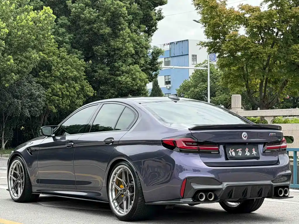 BMW M5 — миниатюра 4