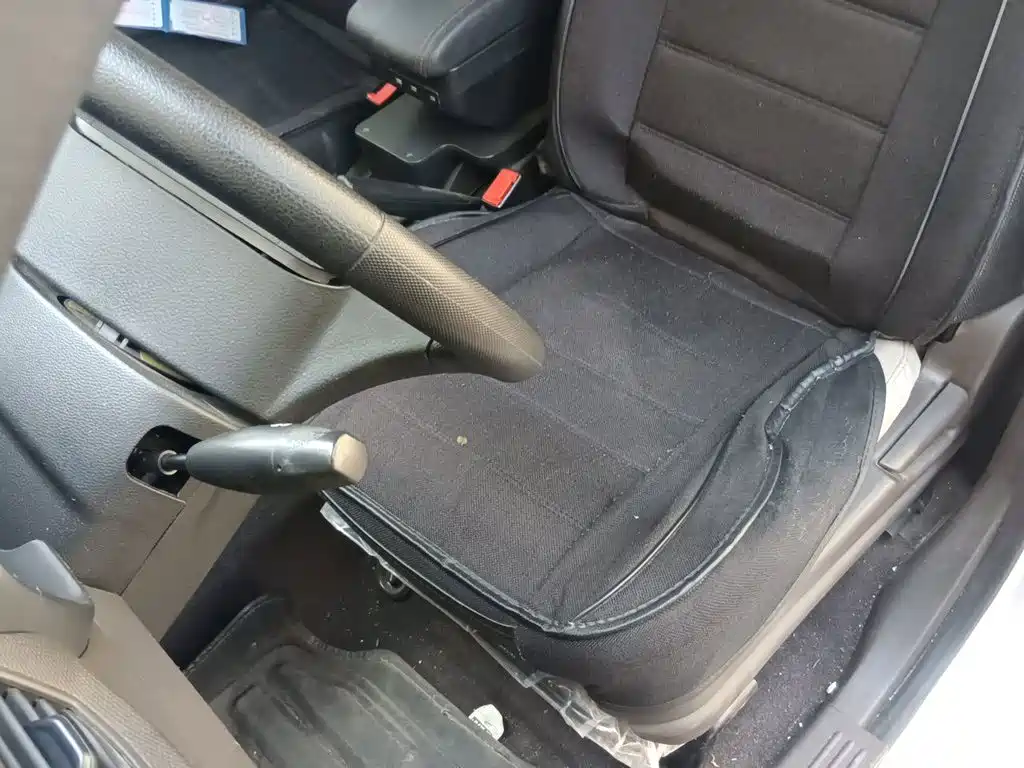 Wuling Hongguang V — миниатюра 11