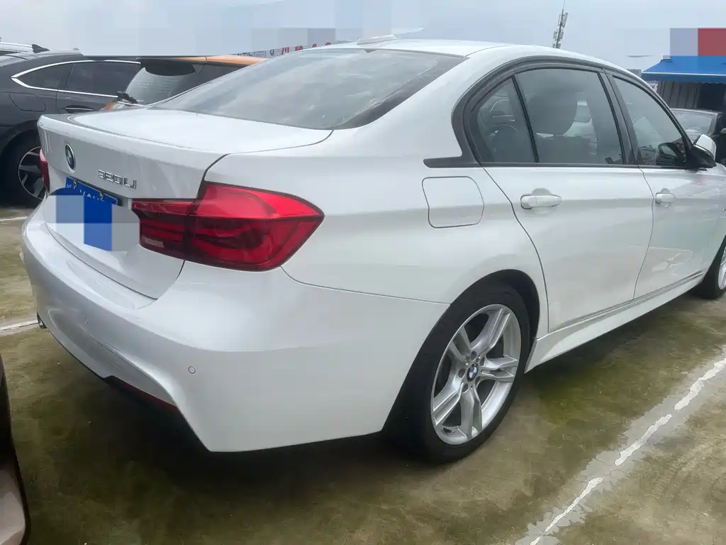 BMW 3 Series — миниатюра 7