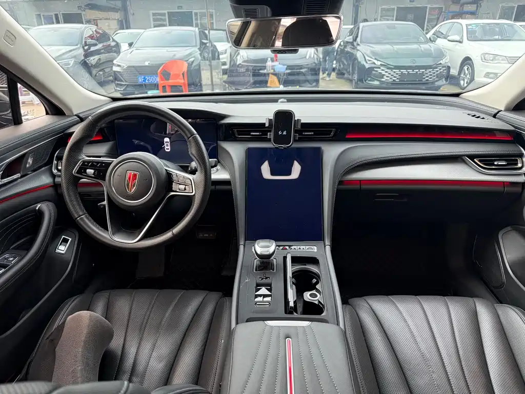Hongqi Hongqi H5 — миниатюра 6