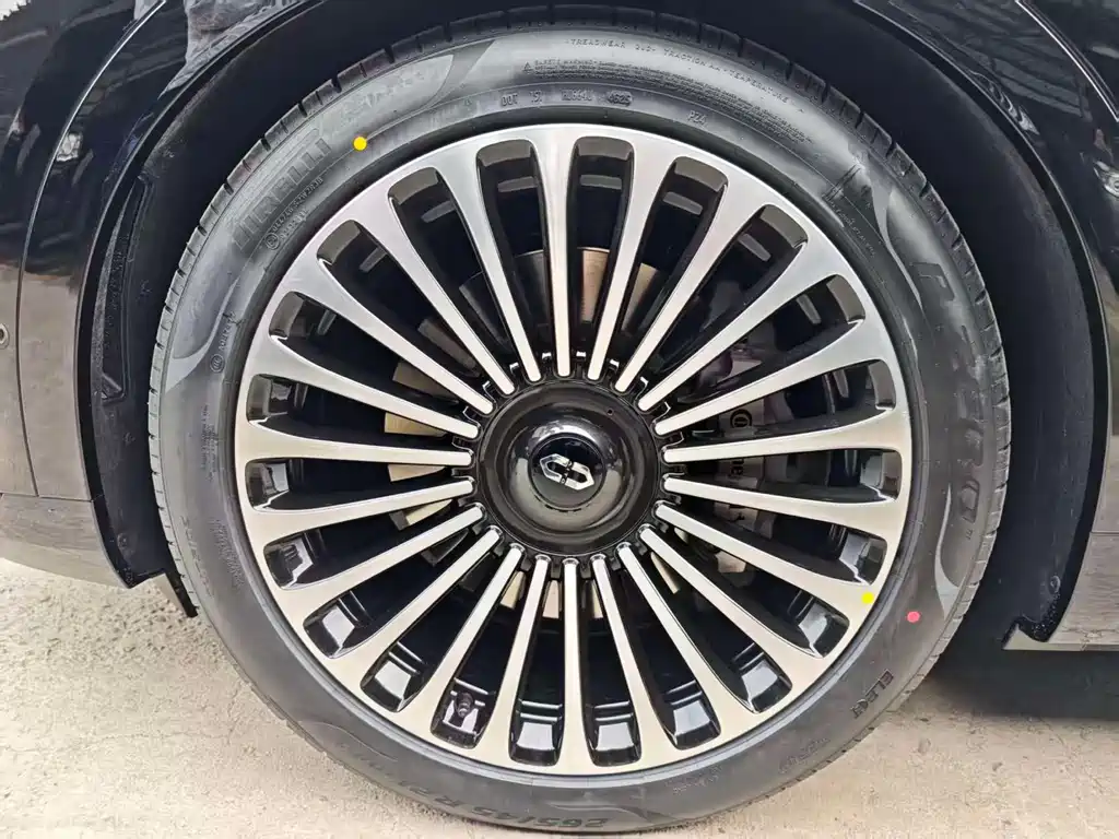 AITO ASK THE WORLD M9