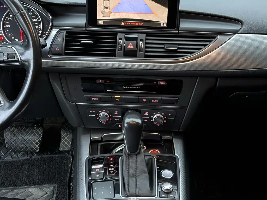 Audi A6L — миниатюра 7