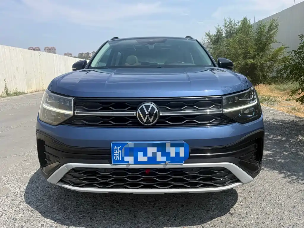 Volkswagen Tharu — миниатюра 2