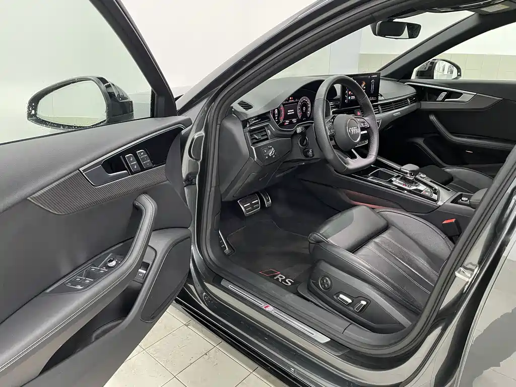 Audi A4L — миниатюра 10
