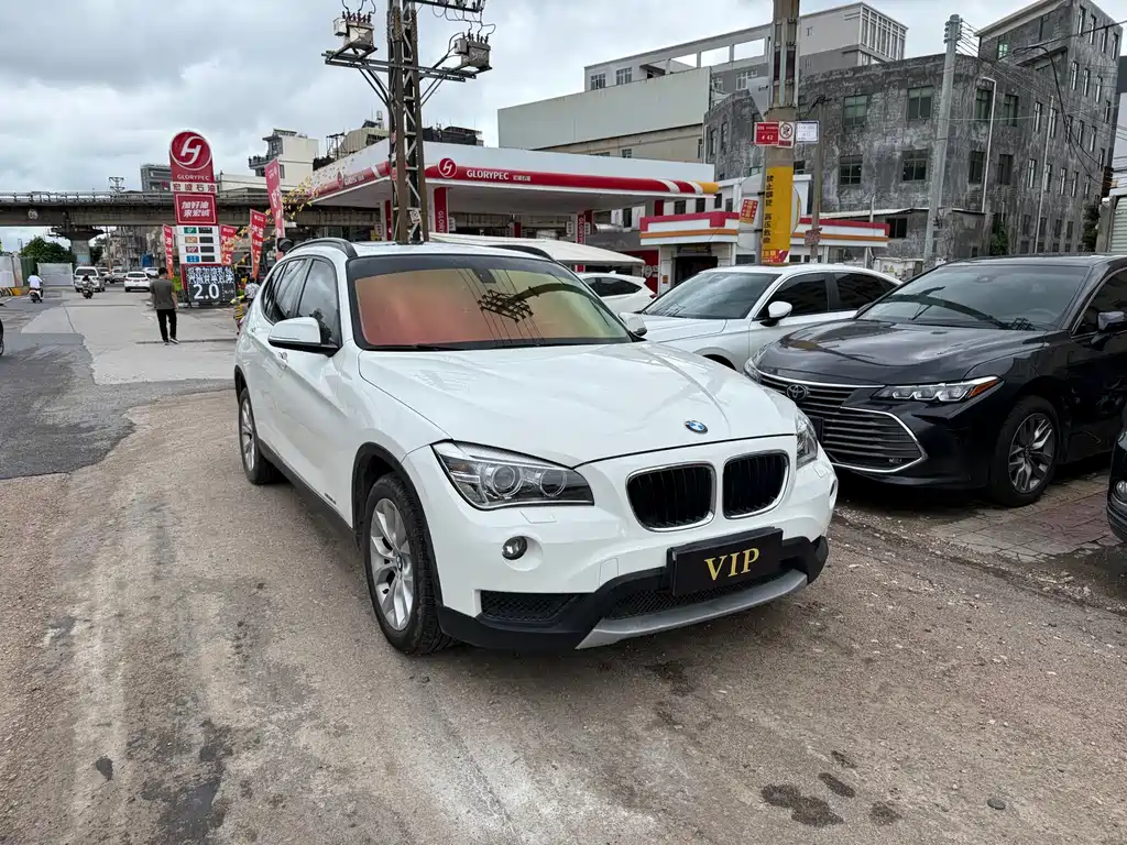 BMW X1 (Import) sDrive18i Luxury Type, фото 3