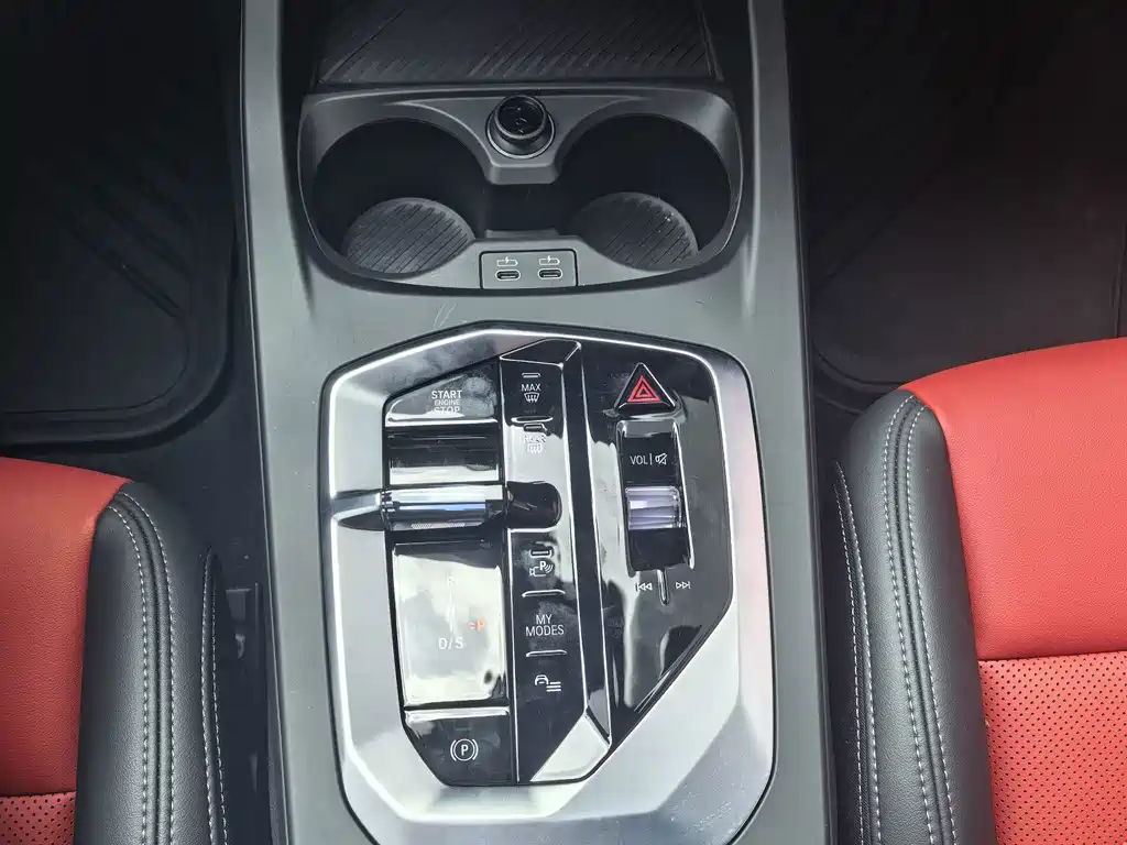 BMW M235L — миниатюра 9