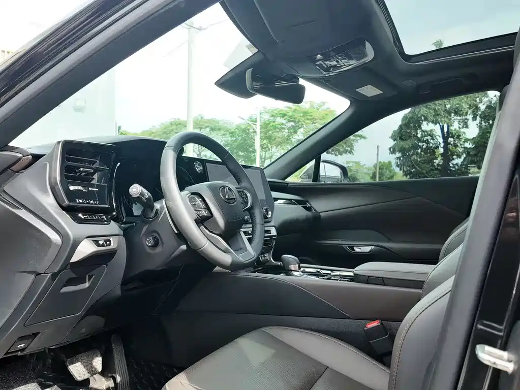 Lexus RX 2023 350h