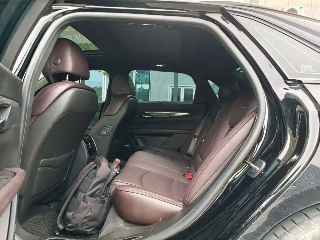 Cadillac CT6 — миниатюра 7